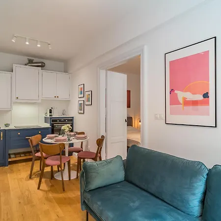 Wawel - Location, Workspace - By Rentujemy Lägenhet *